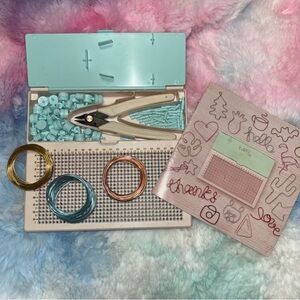 NWT Happy Jig Stylish Multi-Color Wire Craft Set